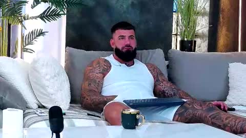 masterkingofmuscle online show from September 9, 2025, 7:08 am