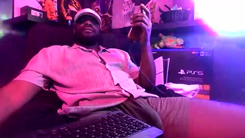 Snapshot of mastermarvel22 chatting on February 19, 2026, 7:54 pm BlackMarvel online show from February 19, 2026, 7:54 pm