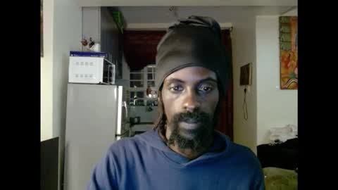 Snapshot of masterr_bate chatting on October 26, 2025, 2:39 am Marl online show from October 26, 2025, 2:39 am