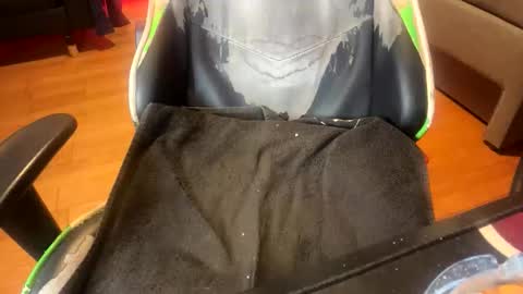 Master Van online show from April 12, 2026, 10:37 pm