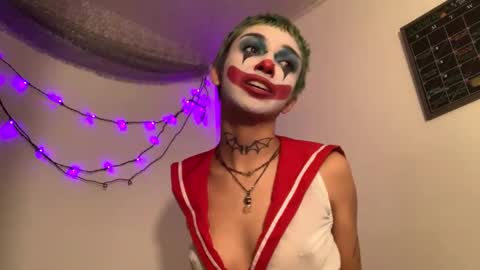 hosa online show from November 19, 2025, 4:01 am