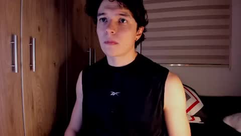 mastrangelo_x online show from July 6, 2026, 4:53 am