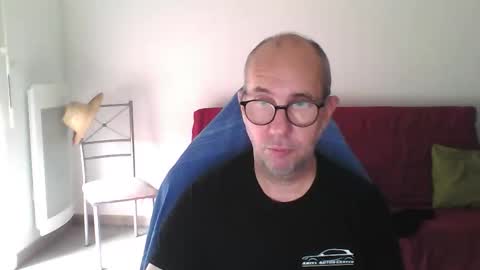 mat11efou online show from September 20, 2025, 7:20 am