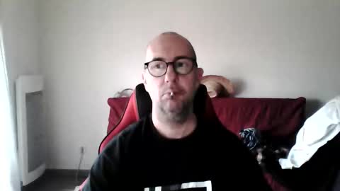 mat11efou online show from February 5, 2026, 12:10 pm