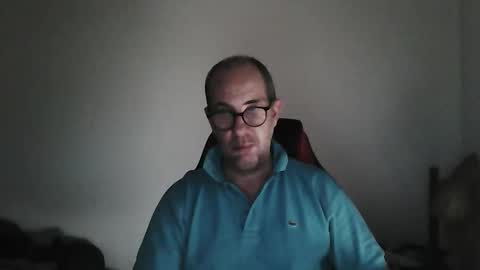 mat11efou online show from May 3, 2026, 9:59 am