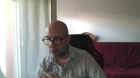 mat11efou online show from June 16, 2026, 6:38 am