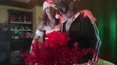 Jer and Kel online show from December 11, 2024, 1:37 am