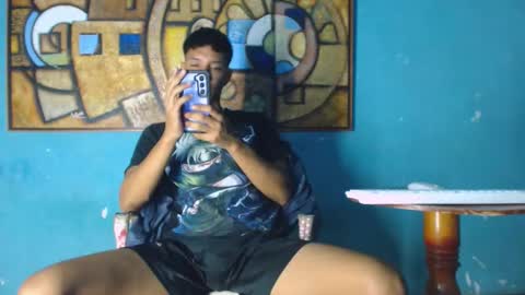 matteo online show from December 23, 2025, 2:42 am