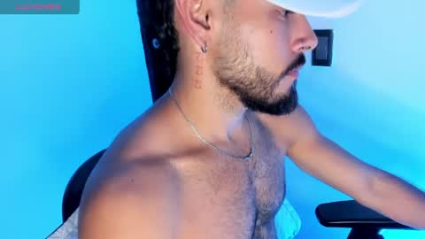 Mateo Baer online show from April 28, 2026, 4:28 am