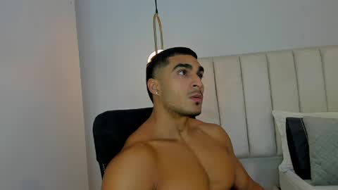 Mateo Zar online show from June 8, 2026, 9:37 pm