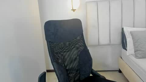 Mateo Zar online show from June 11, 2026, 12:32 am