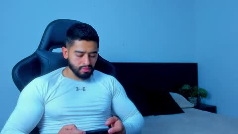 Mathew Flintt  online show from February 11, 2026, 12:48 am