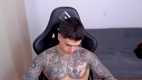 Snapshot of mathew_wolf4 chatting on July 6, 2026, 11:51 pm Mathew Independent model online show from July 6, 2026, 11:51 pm