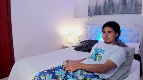 Mathew online show from October 3, 2025, 6:49 pm