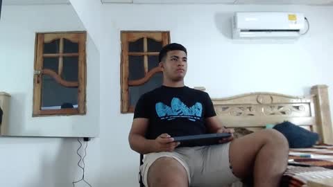 mathews__ online show from November 23, 2025, 3:06 am