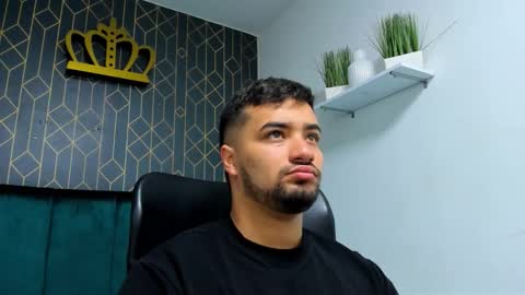 Mathews online show from December 2, 2025, 11:37 am