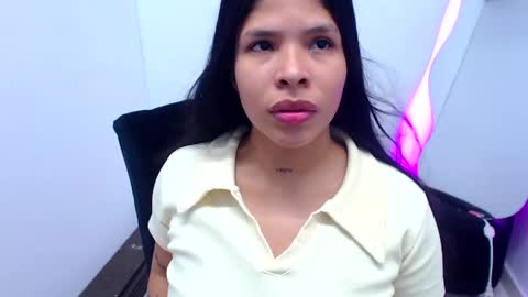 Snapshot of mati0421 chatting on May 23, 2026, 2:39 am Mati04 online show from May 23, 2026, 2:39 am