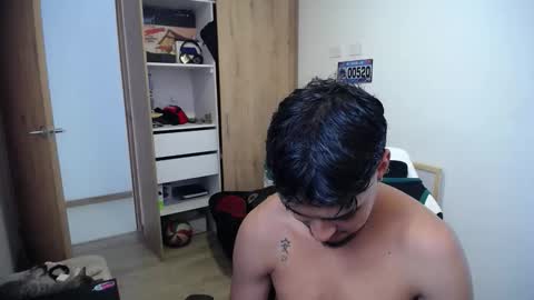 Snapshot of matias_bianco01 chatting on November 26, 2025, 7:04 pm matias online show from November 26, 2025, 7:04 pm