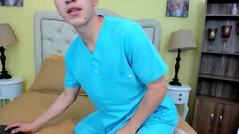 Matias Jeong  online show from November 25, 2025, 7:14 pm