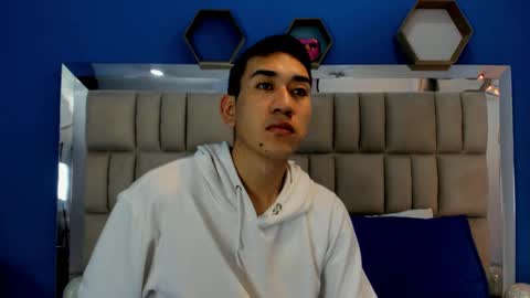 Matias Jeong  online show from November 27, 2025, 12:07 pm