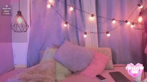 Mati  online show from December 2, 2025, 4:18 am