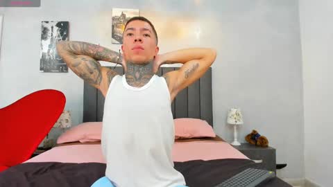 Snapshot of matias_son chatting on December 13, 2024, 7:21 pm Matias Son online show from December 13, 2024, 7:21 pm
