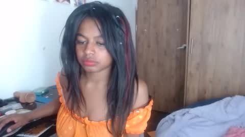 Daniela online show from December 16, 2024, 6:38 pm