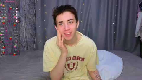 meet INDEPENDENT MODEL online show from November 20, 2025, 5:34 pm