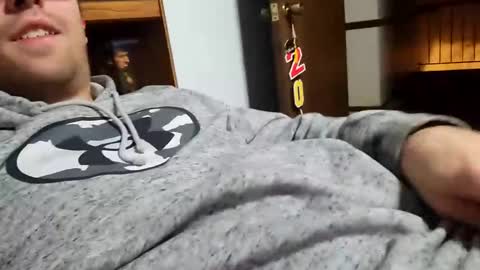 Snapshot of matt98strokesalot chatting on December 5, 2024, 12:30 am matt98strokesalot online show from December 5, 2024, 12:30 am