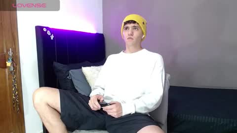 ---Matteo--- online show from March 7, 2026, 2:52 am