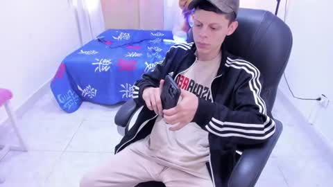 Snapshot of matthewboy_ chatting on August 6, 2026, 11:56 am MatthewBoy online show from August 6, 2026, 11:56 am