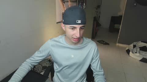 mattias     online show from February 5, 2025, 3:09 pm