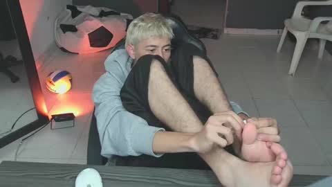 mattias     online show from March 12, 2025, 4:41 am