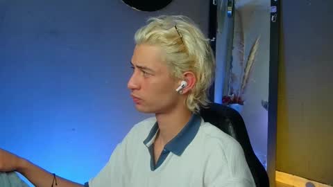 mattias     online show from September 16, 2025, 7:09 am