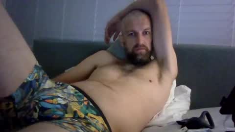 Snapshot of mattsection5 chatting on September 17, 2025, 2:13 am Matts1988 online show from September 17, 2025, 2:13 am