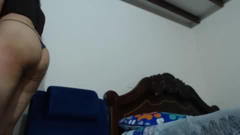 matturewet online show from February 7, 2025, 12:09 am