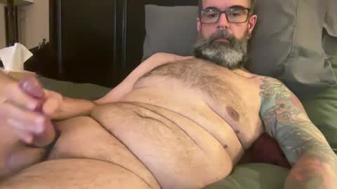 Snapshot of mattybear_76 chatting on October 14, 2025, 3:29 am mattybear_76 online show from October 14, 2025, 3:29 am