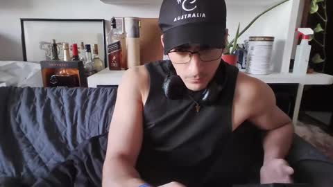 mattzz13 online show from April 5, 2026, 3:20 pm