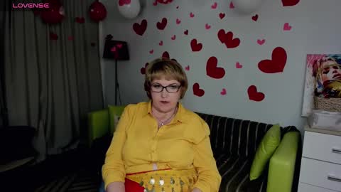 Lana online show from February 7, 2025, 7:06 pm