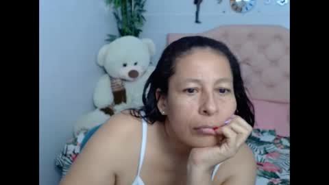 Martina online show from September 30, 2025, 4:39 am