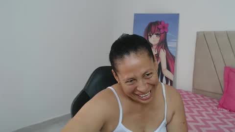 Snapshot of mature_martina_ chatting on February 13, 2026, 7:43 pm Martina online show from February 13, 2026, 7:43 pm