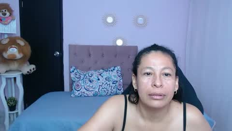 Snapshot of mature_martina_ chatting on February 24, 2026, 7:28 am Martina online show from February 24, 2026, 7:28 am