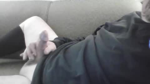 maturegirth online show from April 12, 2026, 5:07 pm