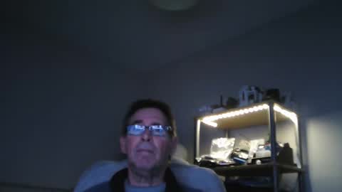 maturewisdom61 online show from January 15, 2025, 2:38 am