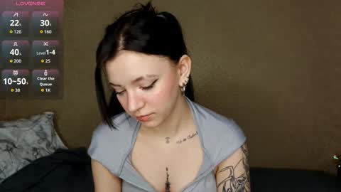 Mia online show from February 2, 2026, 6:23 am