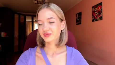 Snapshot of maudiewalin chatting on July 10, 2026, 7:45 am Margo online show from July 10, 2026, 7:45 am