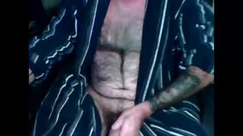 Snapshot of mauni1964 chatting on December 18, 2024, 3:58 am mauni1964 online show from December 18, 2024, 3:58 am