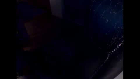 Snapshot of mauni1964 chatting on October 17, 2025, 2:37 am mauni1964 online show from October 17, 2025, 2:37 am