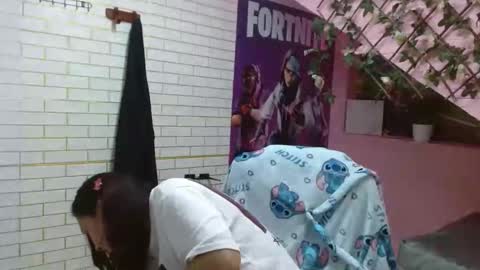 maurakloss303av online show from January 9, 2026, 5:37 pm