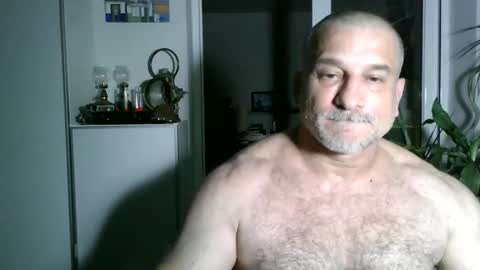 Snapshot of mauro1971 chatting on June 11, 2026, 12:54 am mauro1971 online show from June 11, 2026, 12:54 am